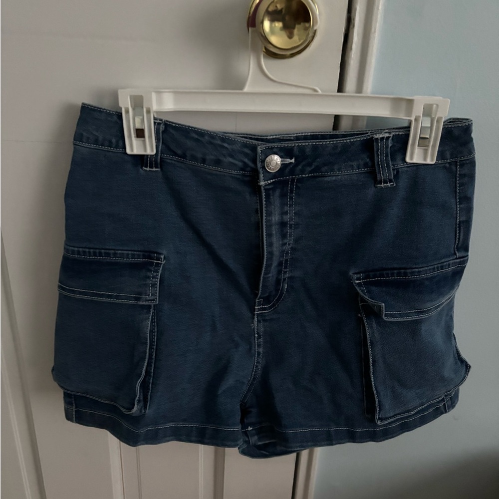 Love Tree Dark Blue Women's Cargo Shorts